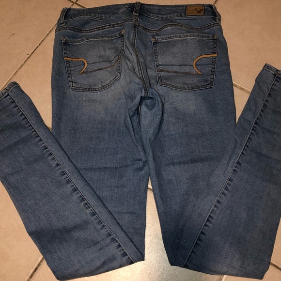 American Eagles Outfitters - Picture 3 of 4